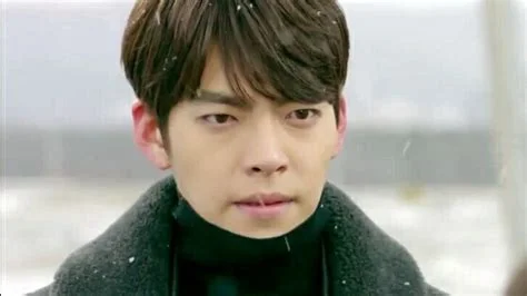 Kim Woo bin as Shin Joon Young Uncontrollably Fond kdrama review