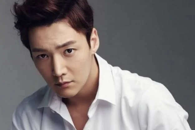 choi Jin Hyuk first