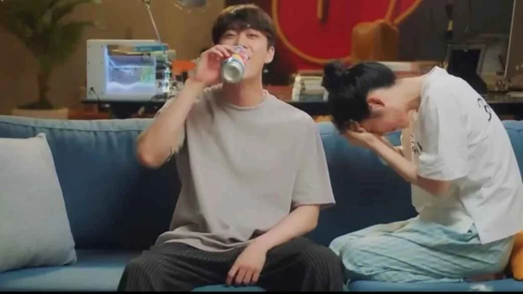 Sad girlfriend breakup due to finger flick drama kbs special