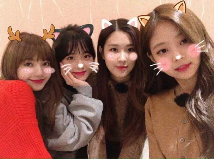 blackpink selca