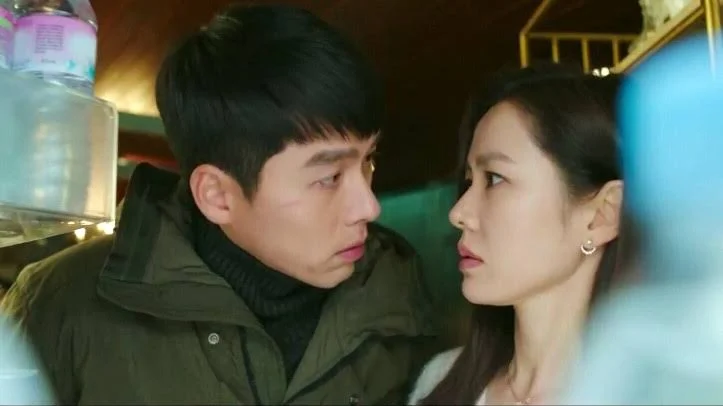 earrings son ye Jin cloy