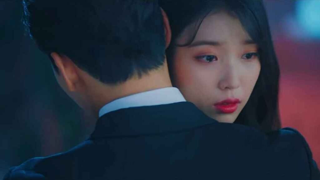 goodbye scene sad hotel del Luna