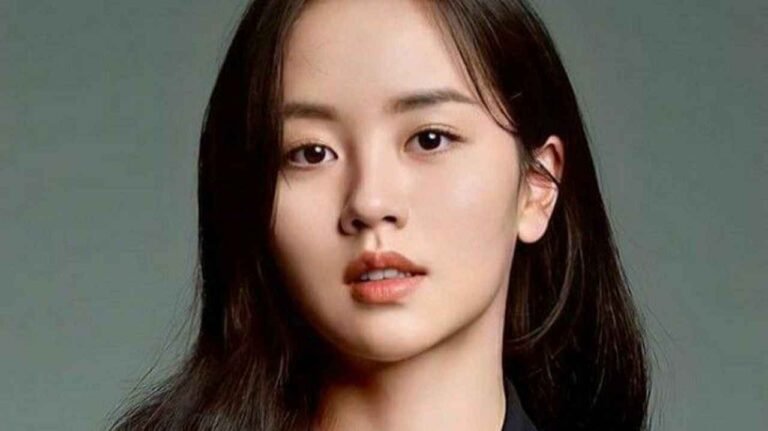Kim so Hyun Is it a Coincidence
