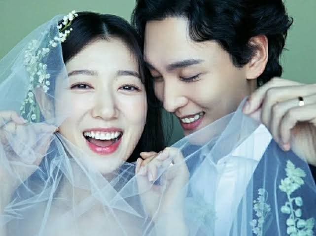 Park shin Hye wedding gown