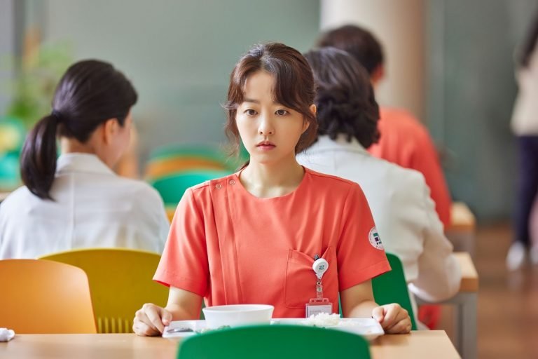 park bo young nurse role