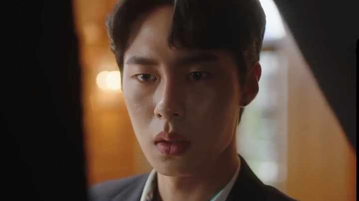 Lee Jae Wook as Baek Kyung extraordinary you