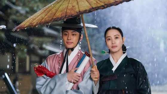 highest rated Korean drama 2022 under the queen's Umbrella 
