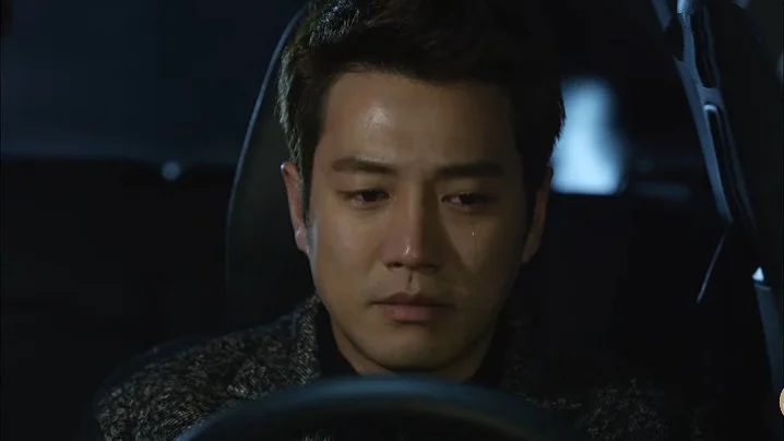 Joo Sang Wook crying