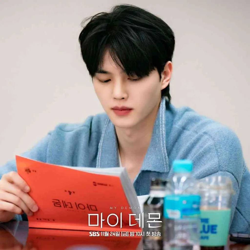 Song Kang my demon