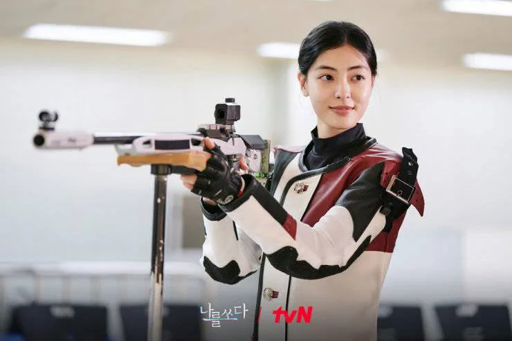 Short Korean drama about female shooter