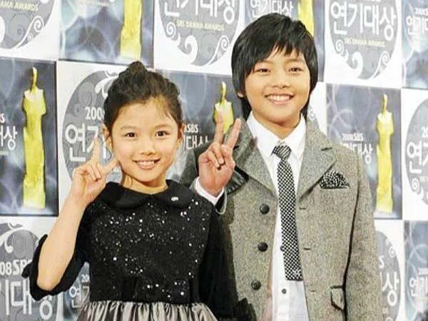 child Kim Yoo Jung yeo Jin gu