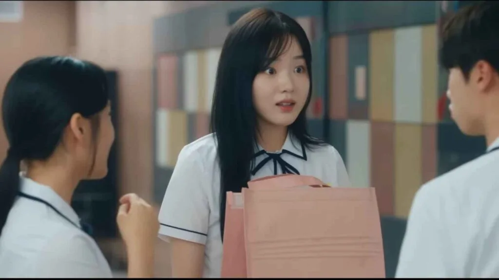 kang Na Eon in drama social savvy class 101