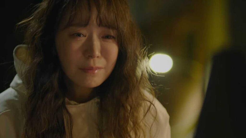 Shim Yi Young crying