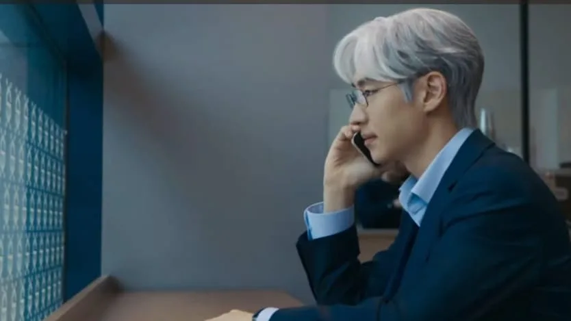 lee je hoon grey hair in drama