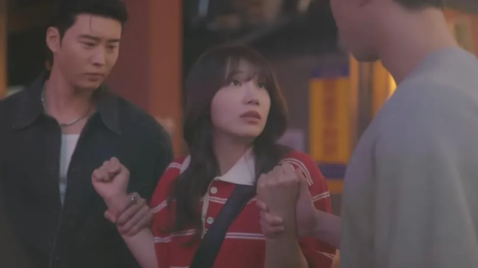 Love Triangle in Pump Up the Healthy Love