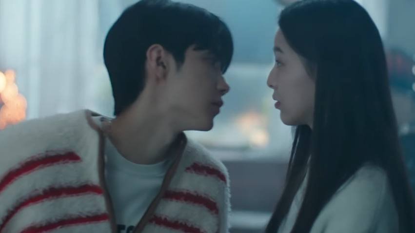 Park Ji Hu and Ha Yu Jun kiss scene spring of youth
