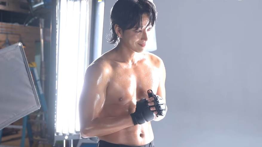 Hyun U Yeong Shark 2 the storm
