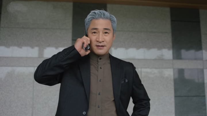 Min Du Sik the woman who swallowed the sun