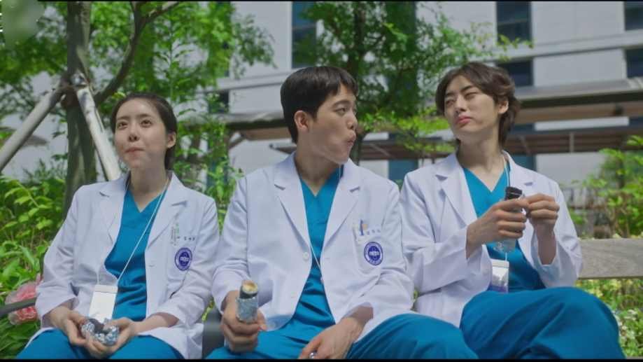Medical Korean drama with 1st year 2nd year and 3rd year resident doctors
