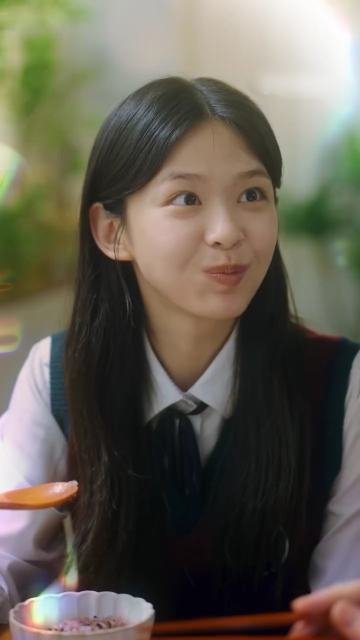 Kim Si Eun me myself and I