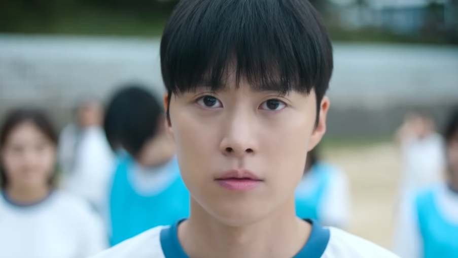 Gong Myung as Han Yun Seok Love Untangled