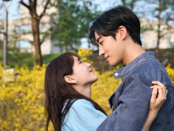 Choi Yi Hyun and Choo Young Woo kdrama head over Heels
