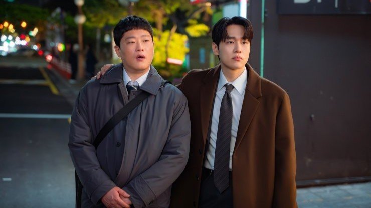 Kang You Seok and Im Sung Jae as Cho Chang won and Ha Sang Gi in legal drama law and the city