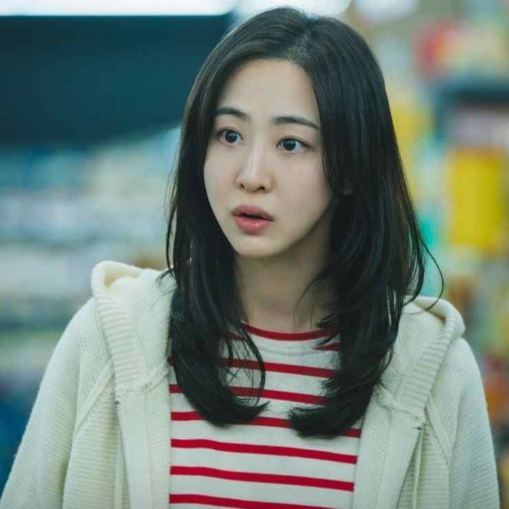 Kim Da Som as Park So Hui Salon De Holmes