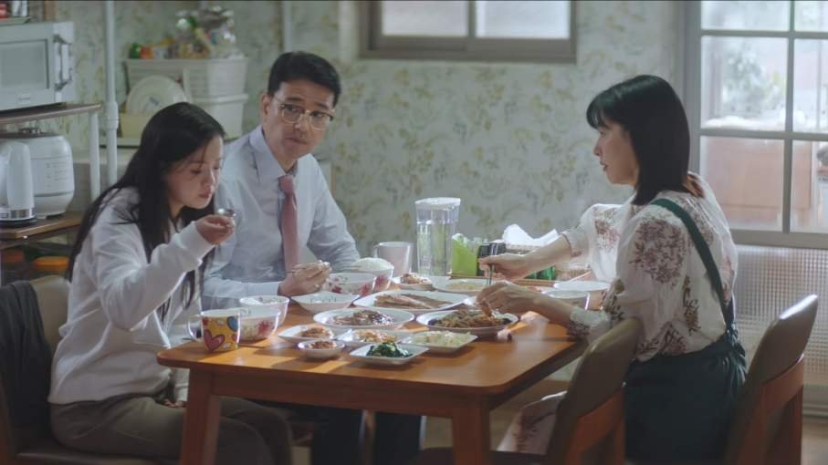 walking on a thin ice kdrama 2025 about mother selling drugs