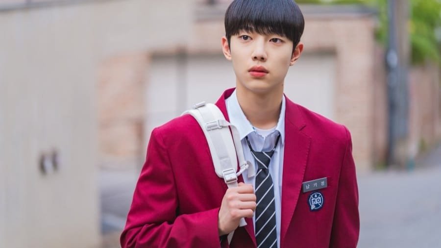Jo Joon Young as Nam Gi Jung red finger