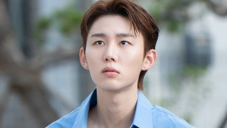 Seo Bum June as Kim U Ju 