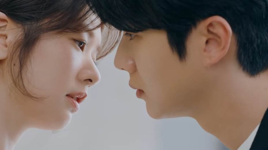 Choi Woo Sik and Jung So Min Kiss scene would you marry me