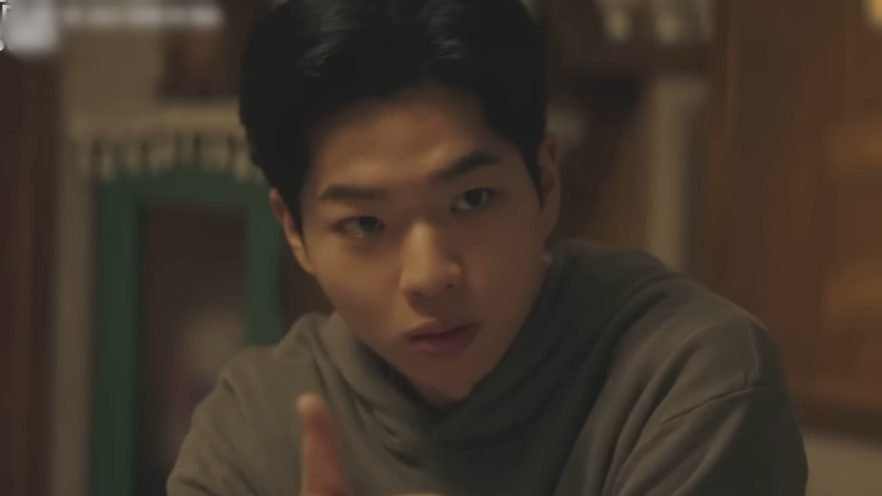 Mr. Kim Nam Su's Son played by Kim Su Gyeom