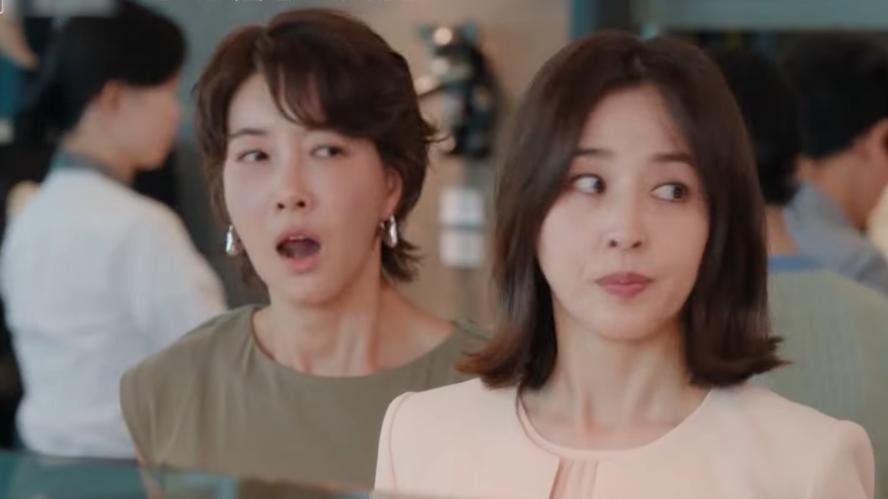 Jin Seo Yeon as Lee Il Li drama Because There Is No Next Life