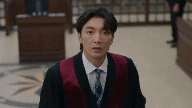 Hwang Hee as Park Cheol U [Prosecutor] the judge returns