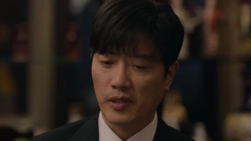 Park Hee Soon as Kang Sin Jin