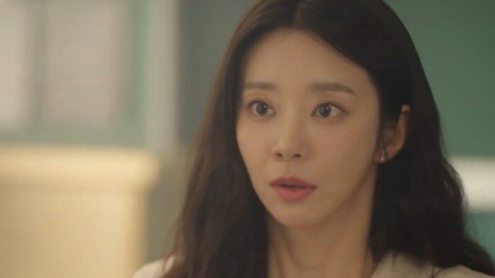  Lee Joo Bin as Yun Bom