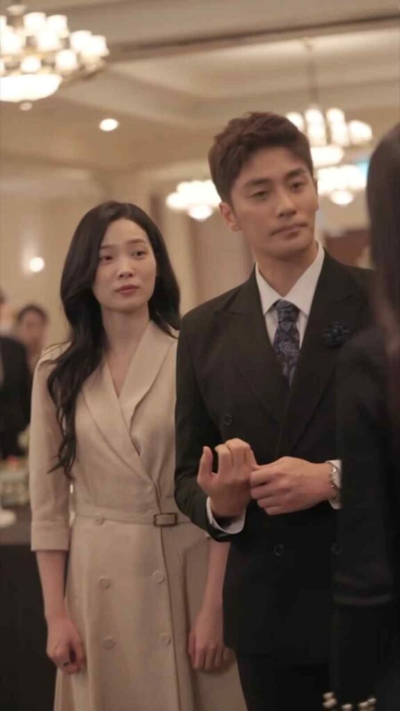 Sung hoon and Yoon soo hui Honey, Guess Who’s the REAL BOSS