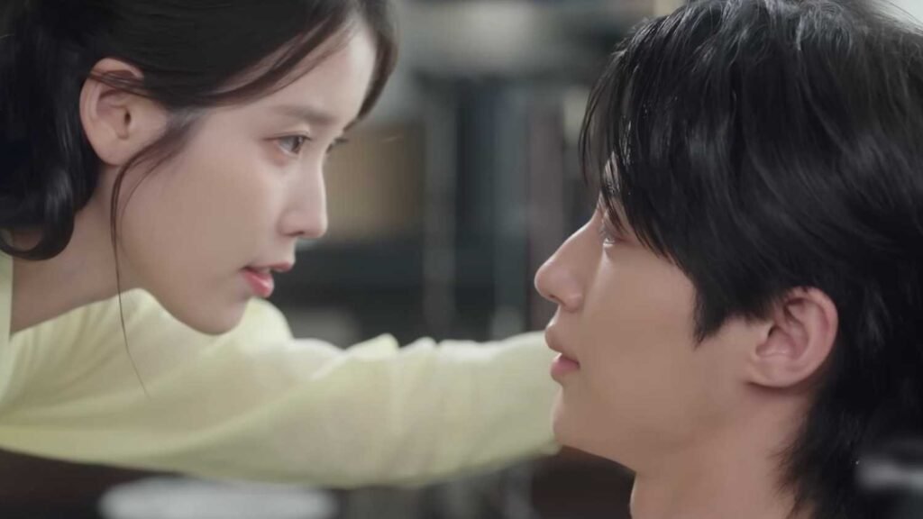 Seong Hui Ju and prince Yi An romance scene 