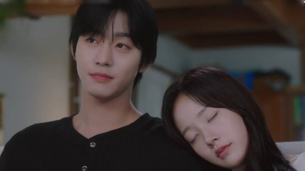 Mathew Lee and Dam Ye Jin romance in drama Sold Out on You