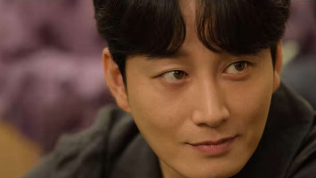 Park Bo Young boyfriend in gold land Lee Hyun wook