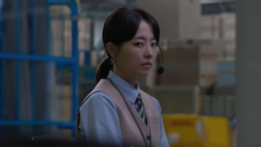 Park Bo Young gold land