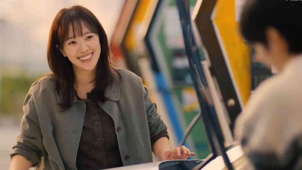 Jeon Hye Rin as Won Yu Ri