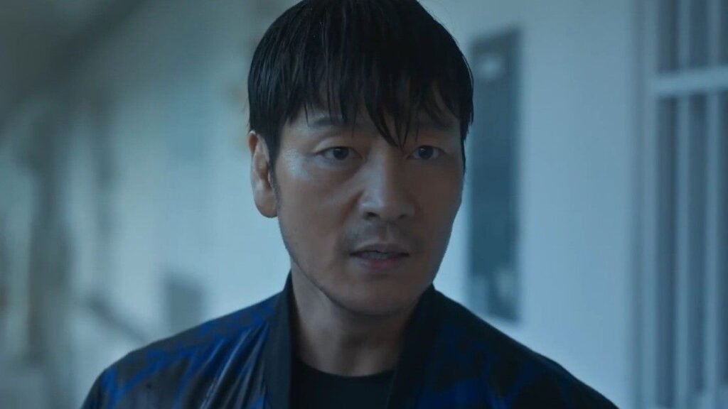 Park Hae Soo as Son Hee Jo The Great Flood movie