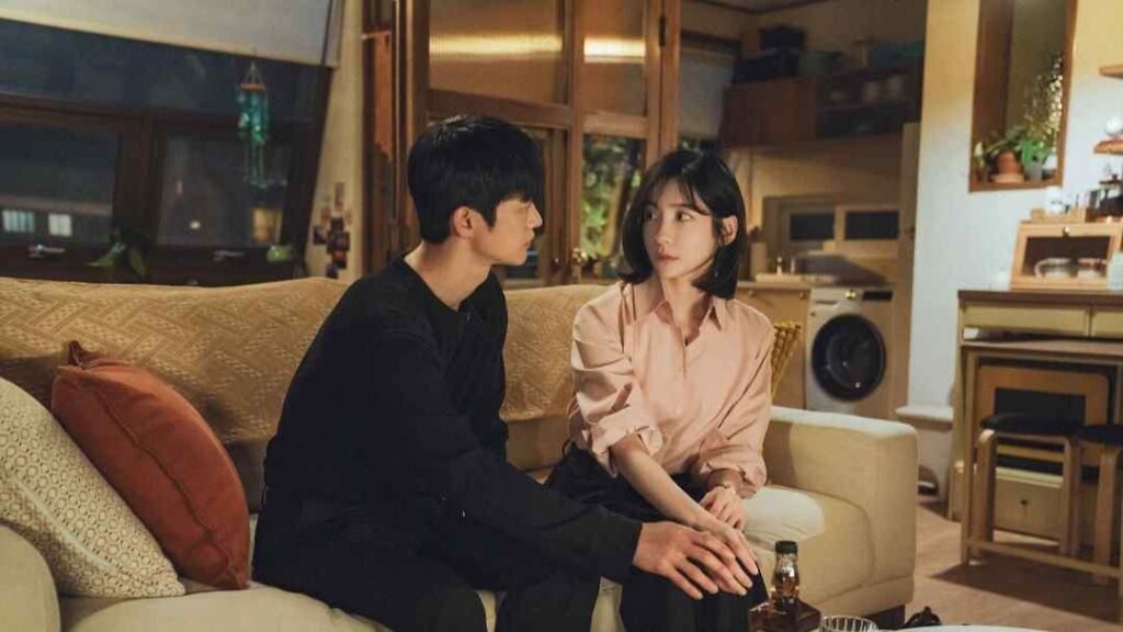 Seo In Guk and Park Ji Hyun drama series See You At Work Tomorrow