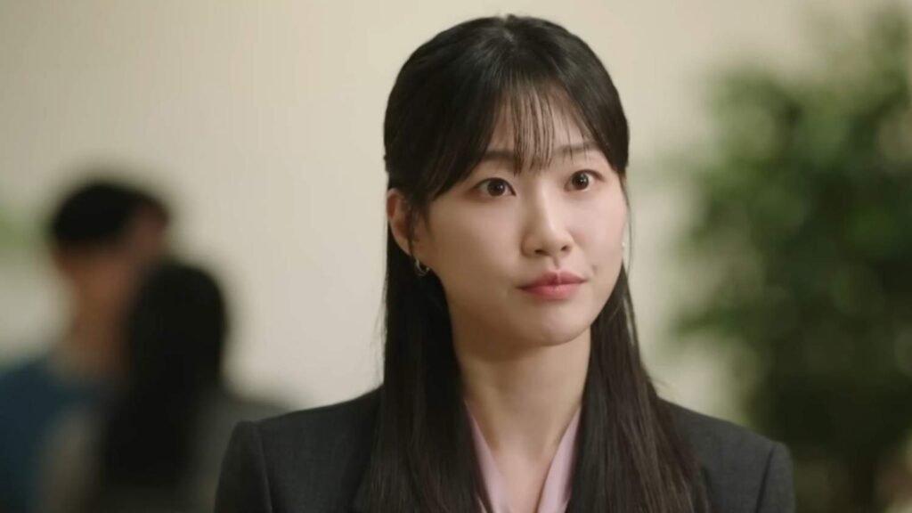 Happy Yoon Kyung the Apartment Job drama series 