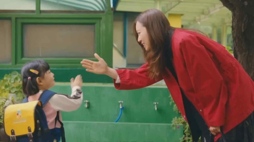 Cute little girl in bona fide killer